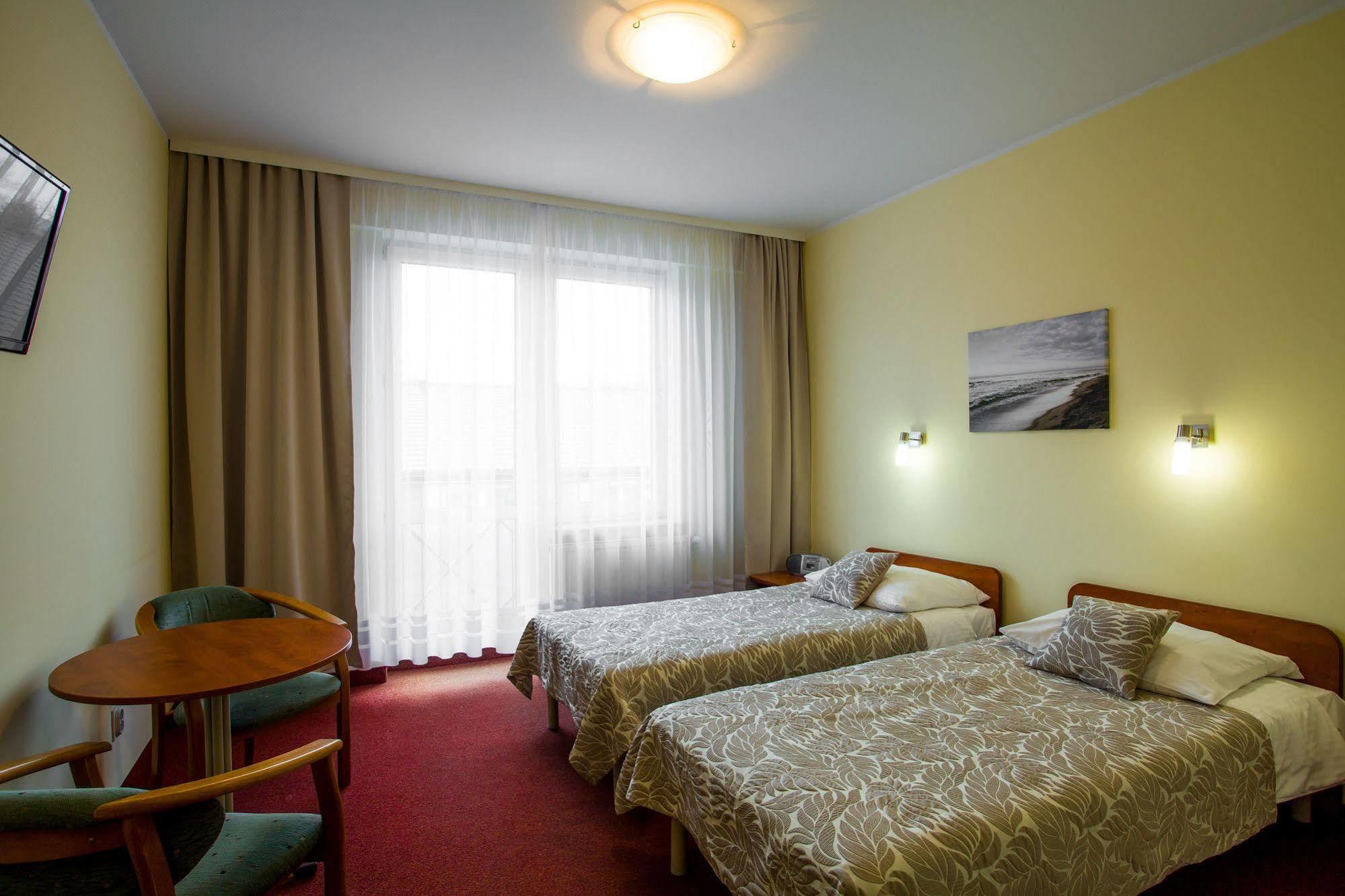 Hotel *** Nat Kolobrzeg Luaran gambar