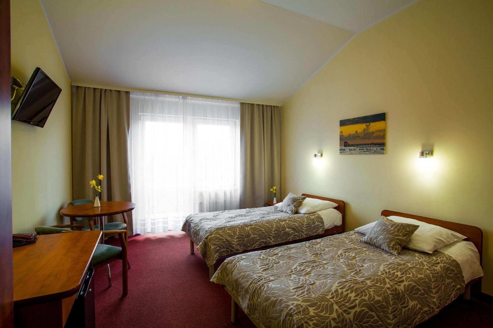 Hotel *** Nat Kolobrzeg Luaran gambar